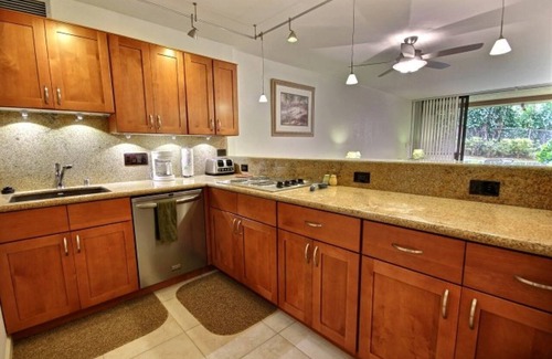 Kahana Condo | Kahana Villa E-210: Summer and Fall Savings! Free Activities!
