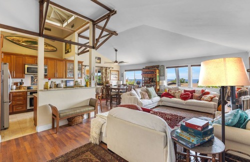 Kailua-Kona House | Kailua Kona Ocean View Home: Sauna & Nature