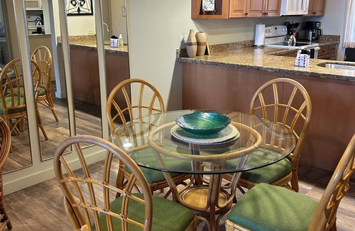 Kihei Condo | Kamaole Sands 2BR, 2BA on One Level Overlooks Pool Rates $189-$239