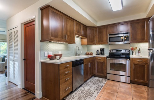 Princeville House | KAUAI GOOD VIBES 3BD, Air Conditioning, 2 baths, Outdoor shower, beach trail