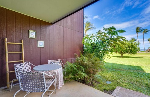 Kaunakakai House | Kaunakakai Condo at Molokai Shores w/Pool!
