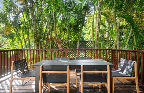Napili Apartment | KBM Resorts FREE CAR Residences at Napili Bay Massive 3-Bedroom Condo 30 seconds from Napili Bay NPG-C11