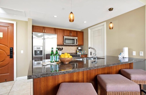 Kaanapali Condo | KBM Resorts | Spacious 3-Bedroom Honua Kai Collection | Multi Unit Listing | Same Floor | Ocean Views + 2 Free Rental Cars! HKH-516/20/24