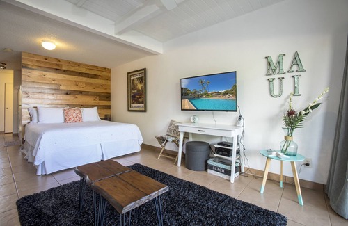 Kihei Condo | Kihei Bay Surf #110 Modern/Beach Decor, A/C, Across Beach, Cute & Comfy