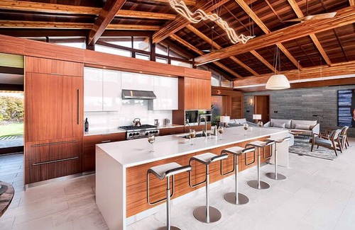 Kamuela House | Kipuka Lani, Mauna Lani Resort's Newest Modern Estate. Walk to Beach Club