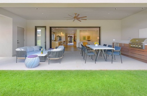Honokowai Villa | KLVR welcomes you to Honua Kai Luana Oceanfront Resort Resort & POOL view