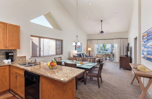 Kahaluu-Keauhou Condo | Kona Coast - 1BR Getaway with Resort Amenities