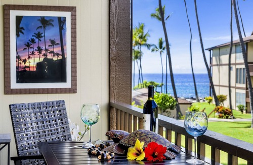 Kailua-Kona Condo | Kona Oceanfront complex I Updated I AC I Heated Pool I Best Location