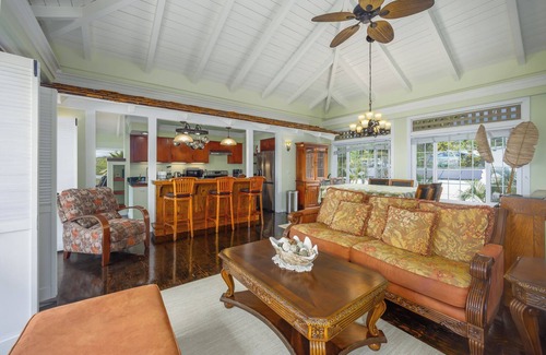 Historic Kailua Village House | Kona Trio: Rent 3 Private Units Together