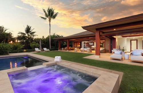 Kaupulehu House | Kulanakauhale 11 – Elegant & Modern | Onsite Staff & Daily Housekeeping