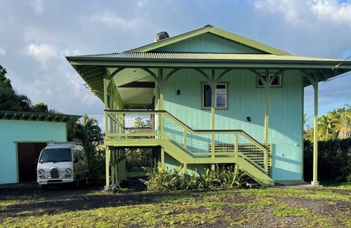 Kehena Cottage | Lani One’ā: A Handcrafted Island Sanctuary with Seaside Community & Aloha Spirit