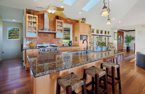 Poipu House | Luxe Oceanview Getaway with Heated Pool & Epic Sunrise- As Seen on TV