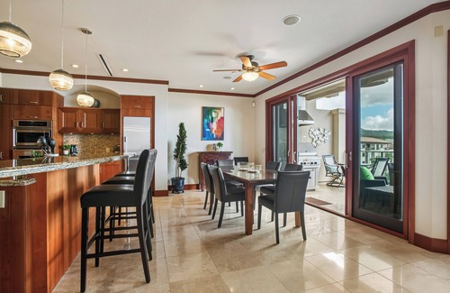 Wailea Villa | Luxury Penthouse w/ocean views and pool