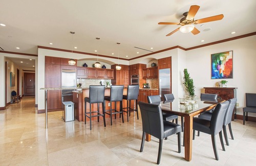 Wailea Villa | Luxury Penthouse w/ocean views and pool