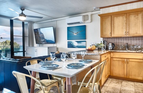 Maalaea Condo | Magnificent.Marvelous.Open Dates.Wonderful Waves!