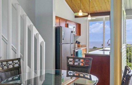 Princeville Condo | Majestic Ocean View Top Floor Getaway Cliffs 7305