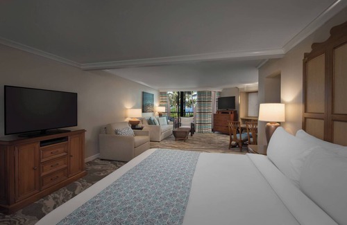 Historic Lahaina Front Street Resort | Marirott Maui Ocean Club-Beautiful Studio Unit-Sleeps 4!