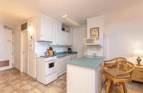 Honokowai Condo | Maui Kai #103, Beautiful Ocean Front Studio!