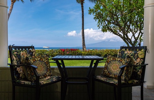 Historic Lahaina Front Street Condo | MAUI LAHAINA SHORES 1 BEDnBEACH & OCEAN FRONT GROUND-FLOOR nNO RESORT-CLEAN FEE