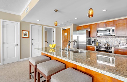 Honokowai Condo | Maui Resort Rentals: Honua Kai - 6 Total Bedrooms, Stunning 3rd Floor Ocean Views!
