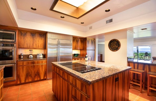 Kamuela House | Mauna Kea Villas #13 w/AC: Luxurious Oceanview, Serene Lanai & Coastal Views