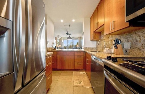Kihei Condo | Menehune Shores #623 – Top-Floor Penthouse with Stunning Ocean Views