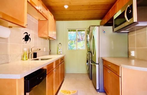 Volcano Cottage | Minutes from Hawai’i Volcano National Park.Peaceful, tranquil and just awesome