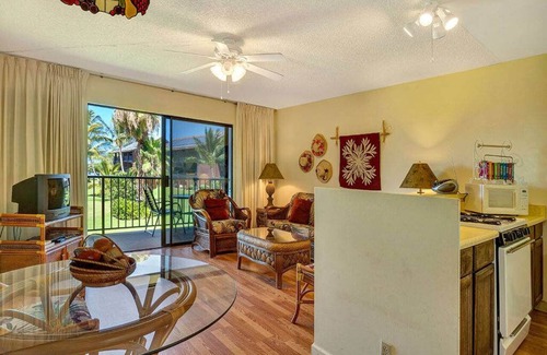 Kaunakakai Condo | Modern Hawaii w/Lanai, Cable TV, WiFi-#221