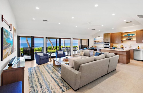 Downtown Lahaina Condo | Modern Oceanfront Luxury in Puamana