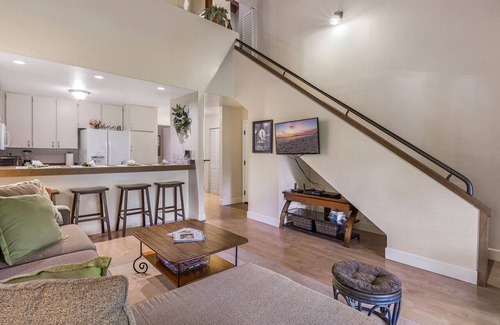 Kihei Condo | New Clean Condo; Tropical Gardens; Non-Toursity; Pool and Hot Tub; Walk to Beach