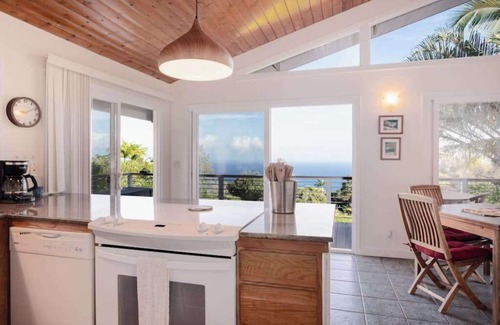 Kukuihaele House | NEW Fall $ale Big Ocean Views on the Hamakua Coast Near Honoka'a