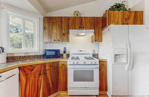 Kamuela House | *NEW* Fall Special Mauna Kea Views and Family Space in Waimea