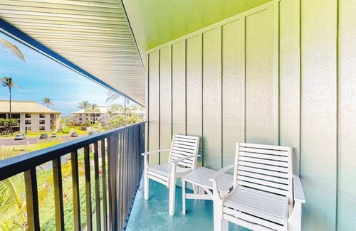 Hanamaulu Apartment | *New* Fall Special Third-Floor Kauai Resort Studio by the Beach