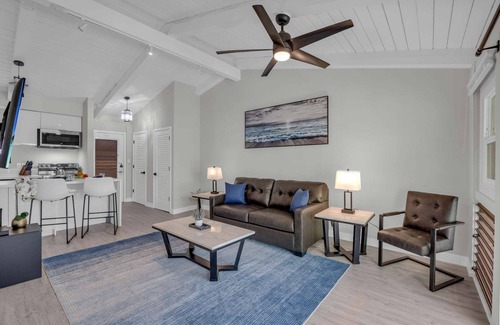 Maalaea Condo | New Listing! Beautifully designed sunlit getaway