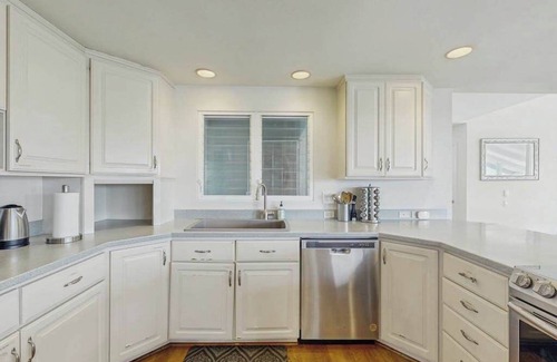 Hawaii Kai House | *New* Maunalua Bay and Koko Head Views in Hawaii Kai