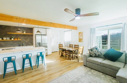 Hauula House | Oahu Oceanfront Getaway