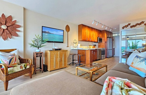 Diamond Head - Kapahulu - St. Louis Apartment | Ocean & Beachfront Studio - Sans Souci 203