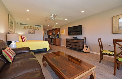 Kaanapali Condo | Ocean View, Kaanapali Golf Course front, Beach Cabana