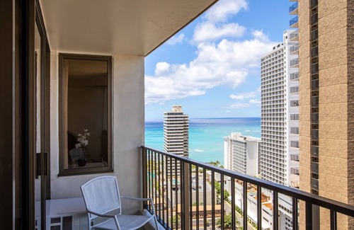 Waikiki Condo | Ocean Views | Aston Waikiki Banyan 1BPO2 – Pool & Hot Tub