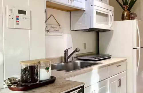 Ewa House | Oceanfront 2BR/2BA Home · 2 Kings, Fast WiFi, AC, BBQ & Fire Pit