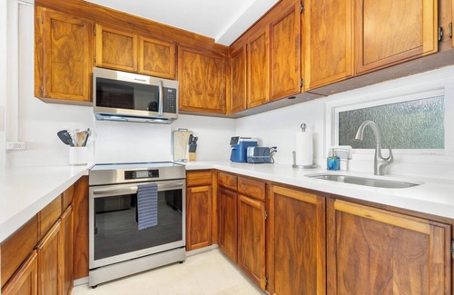 Mokuleia Condo | Oceanfront North Shore Escape | Remodeled 1-Bedroom, 2-Bath Condo