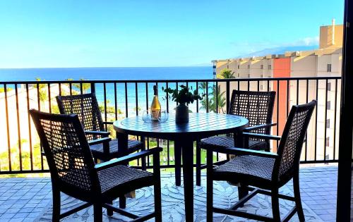 Honokowai Resort | Oceanview 2BR 2BA Penthouse - Aston Kaanapali Shores