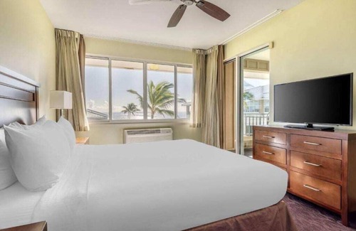 Poipu Hotel | Oceanview 2BR Retreat in Kauai