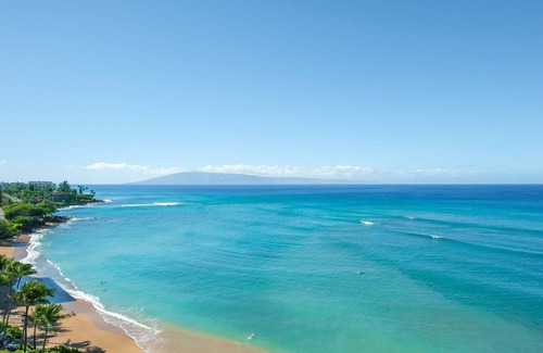 Kahana Hotel | Oceanview/beachfront 3 bedroom/2 bath 1750sq ft+3 lanais