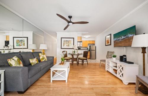 Downtown Lahaina House | Paki Maui 217 · PM 217 Cozy 1BR Oceanfront Condo w Pool