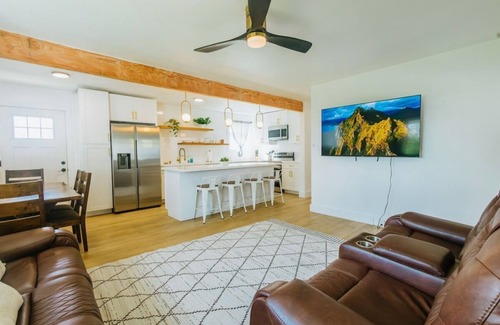 Hauula House | Peaceful oceanfront getaway
