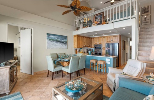 Honokowai Condo | Penthouse 3BR w/Oceanfront Views + Vaulted Ceiling