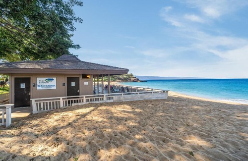 Kaanapali House | Perfect for a romantic getaway for two, Exclusive Beach Cabana-Maui Eldorado J215