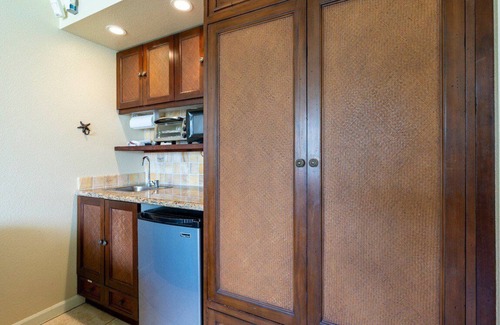 Wailua Apartment | Plantation-style resort with ocean veiw. Enjoy the Aloha moment in Kauai