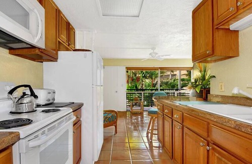 Poipu Condo | Prince Kuhio 213 - 2nd floor, View, A/C